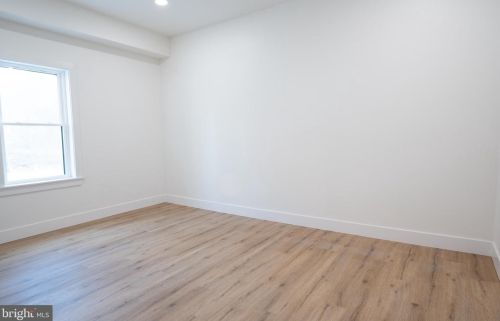 1500 Dickinson St, Philadelphia PA 19146-4757 exterior