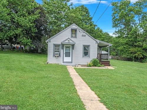 2080 Hollinger Rd, Lancaster, PA 17602-4722