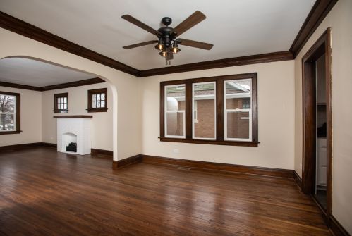 813 Clement St, Joliet IL 60435-6104 exterior