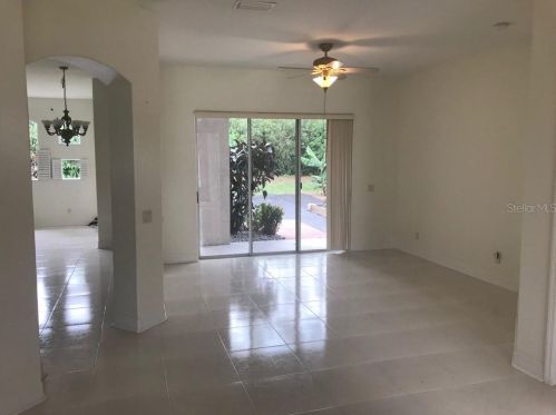 12516 Leatherleaf Dr, Tampa FL  33626-3052 exterior