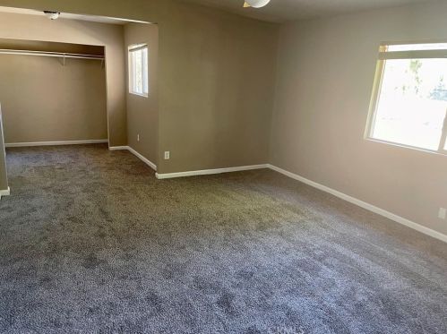 21515 Olive Ave, Perris CA 92570-8219 exterior