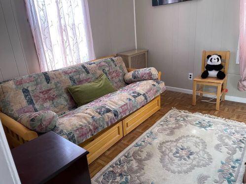 113 Cambridge St, Valley Stream NY 11581-1834 exterior