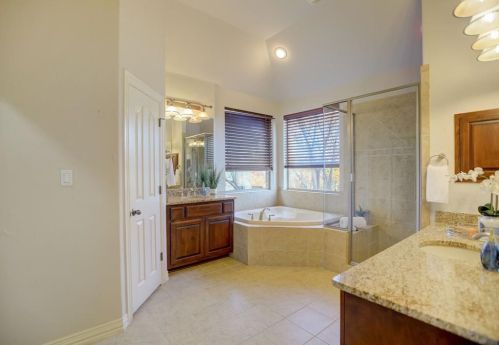 13409 Coleto Creek Trl, Austin TX 78732-2072 exterior