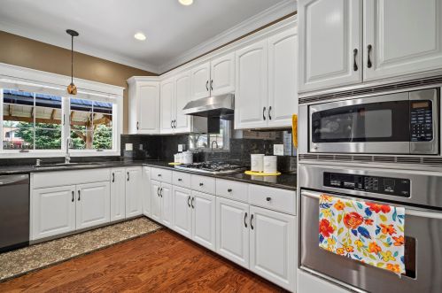 1321 Tiger Lily Ln, Joliet IL 60435-3984 exterior