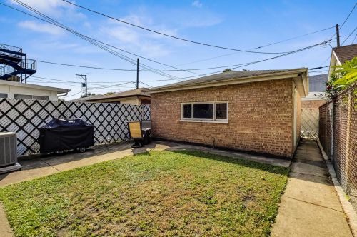 3702 Normal Ave, Chicago IL 60827-1132 exterior