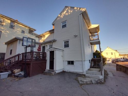 34 Mailloux St, Woonsocket RI 02895-3409 exterior