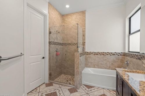 5270 42 St, Naples FL 34116-5926 exterior