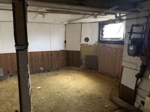 6915 Racine Ave, Chicago, IL 60636-3526