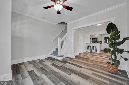 704 Walnut St, Lancaster PA  17602-2435 exterior