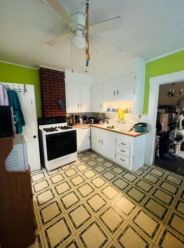 66 Franklin St, Concord NH  03301-4103 exterior