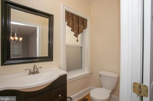 4435 Fleming St, Philadelphia PA 19128-4808 exterior