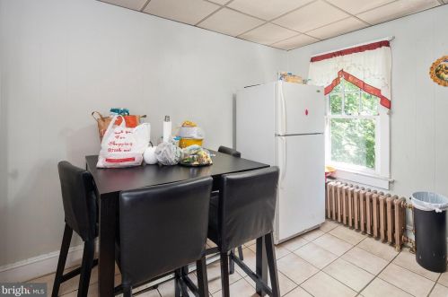 1034 Quinton Ave, Trenton NJ 08629-2402 exterior