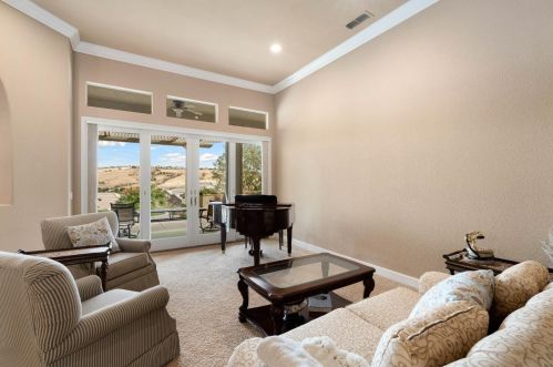 1251 Souza Dr, Folsom CA  95762-7559 exterior