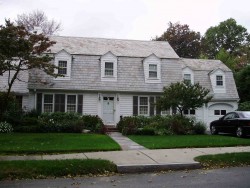 50 Evelyn Rd, Newton, MA 02468-1217