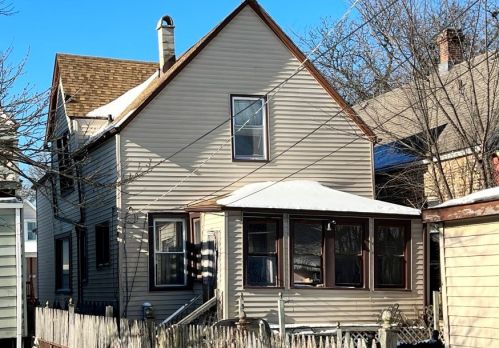 5733 Wolcott Ave, Chicago IL 60636-3725 exterior