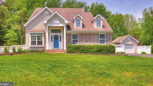 344 Freehold Rd, Jackson Twp NJ 08527-4632 exterior