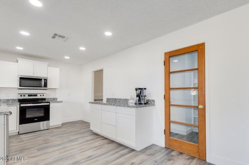 11219 41st Ave, Phoenix AZ  85029-3808 exterior