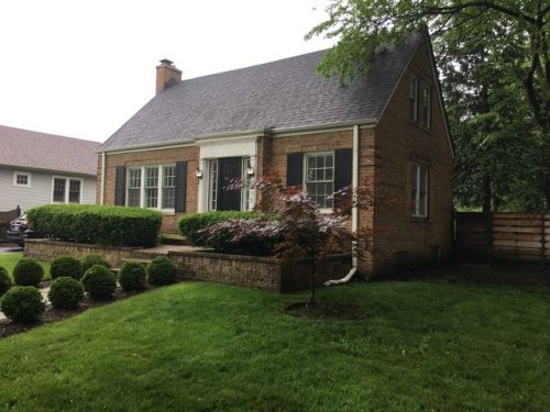 375 Emroy Ave, Elmhurst IL  60126-2427 exterior