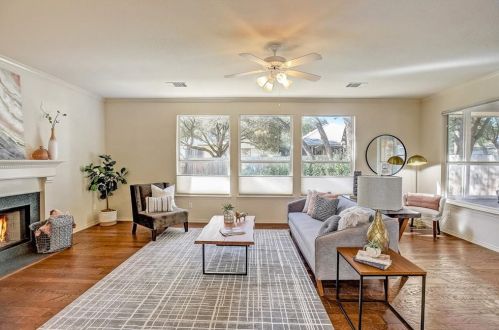 4405 Destinys Gate Dr, Austin TX  78727-2629 exterior