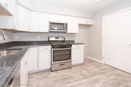 164 Brookfield Dr, Jackson Twp NJ  08527-3860 exterior