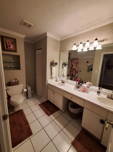 1383 Keys Crossing Dr, Atlanta GA  30319-4043 exterior