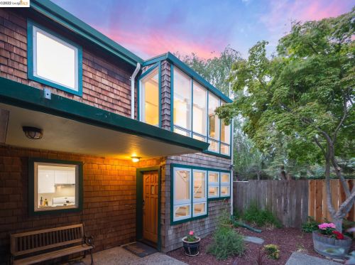 1327 Addison St, Berkeley, CA 94702-1716