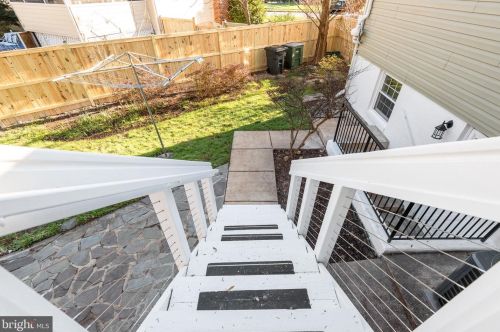 4228 Corcoran St, Alexandria VA 22309-1311 exterior