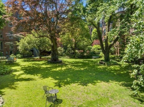 20 Dartmouth St, Boston MA exterior