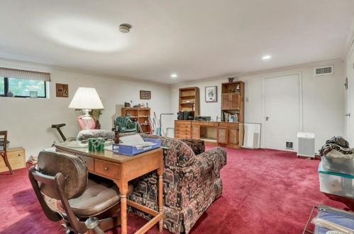 30 Sycamore Dr, Middletown NY 10940-5406 exterior