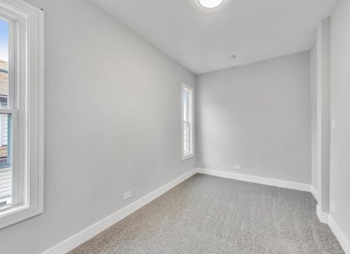 245 13 Ave, Broadview IL 60153-1407 exterior