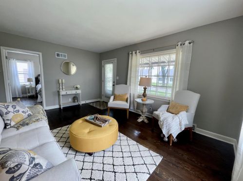 3347 77 St, Milwaukee WI 53219-3818 exterior