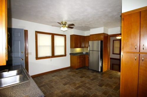 31 Langdon St, Springfield MA  01104-1912 exterior