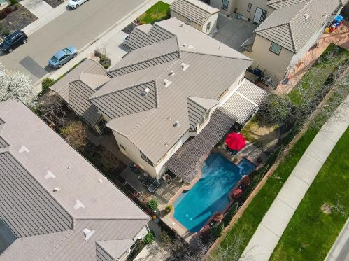 1009 Sandwick Way, Folsom CA 95630-6127 exterior