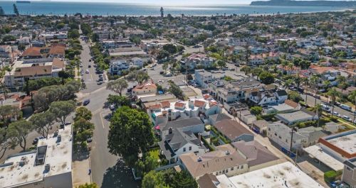 750 E Ave, San Diego, CA 92118-2176