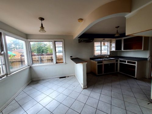 1841 90th St, Chicago IL 60619-7502 exterior