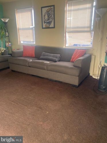 200 Elkinton Ave, Chester PA 19013-4903 exterior