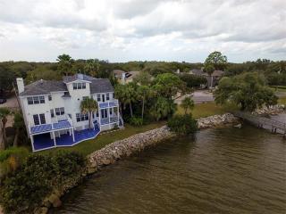 6420 Bayshore Blvd, Tampa FL  33611-5505 exterior