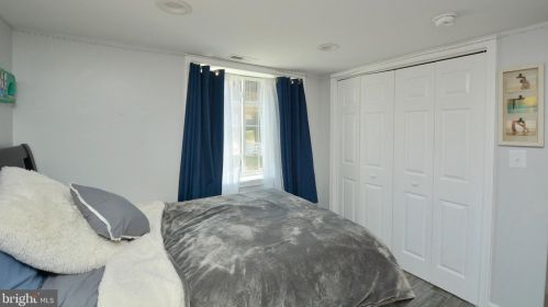 6119 Algona Ct, Alexandria VA 22310-3141 exterior