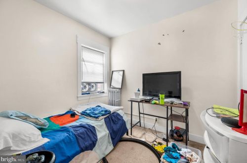 7016 Limekiln Pike, Philadelphia PA 19138-3130 exterior