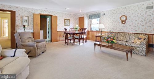 12722 Holdridge Rd, Silver Spring MD 20906-3830 exterior