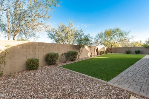 42007 45th Dr, Phoenix AZ  85086-1445 exterior