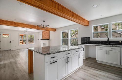 369 Adelle St, Atlanta GA  30315-6601 exterior