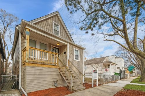 11934 Calumet Ave, Chicago, IL 60628-6225