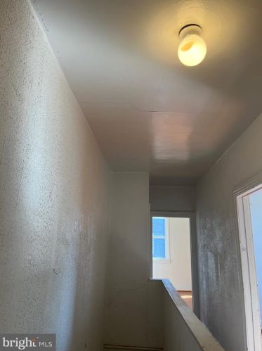 2038 5 St, Philadelphia PA 19148-2548 exterior