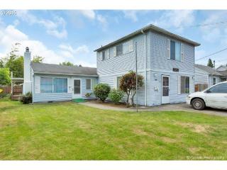 4566 76 Ave, Portland OR  97206-7967 exterior