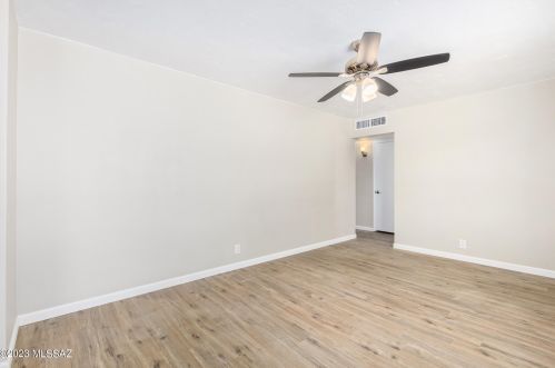 6202 28th St, Tucson AZ  85711-6808 exterior