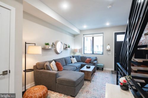 1526 Federal St, Philadelphia PA 19146-3913 exterior