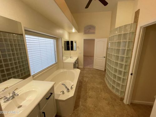 29622 21st Dr, Phoenix AZ  85085-2732 exterior