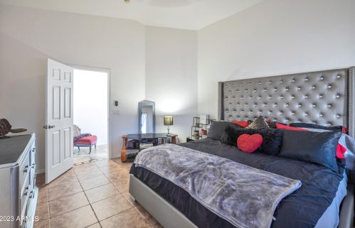 8002 26th St, Phoenix AZ  85042-7056 exterior