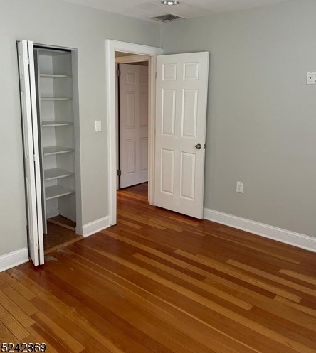 41 Longview Ave, Lake Hiawatha NJ  07034-1701 exterior